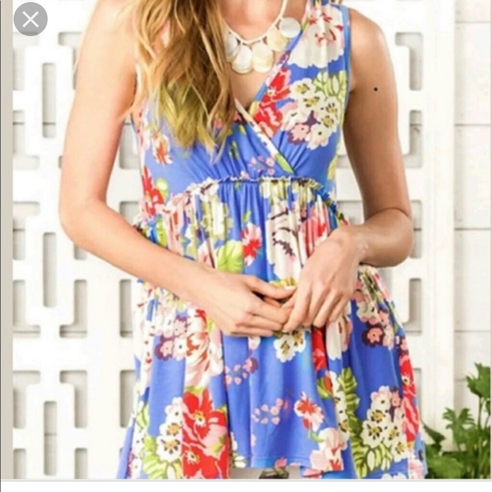 Women’s size large floral babydoll style tank